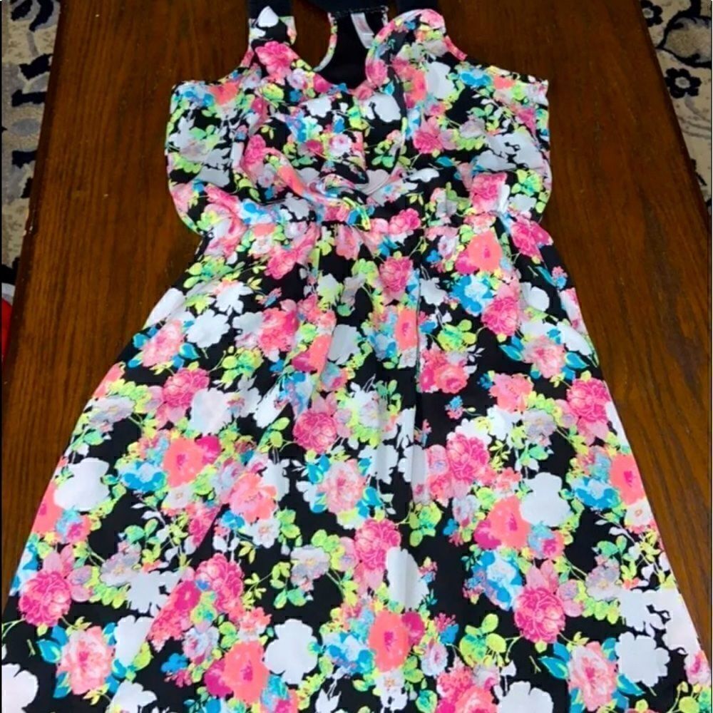 Xhilaration sleeveless summer dress 